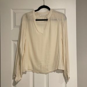 Ivory flowy blouse!